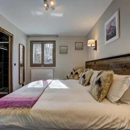 White Pearl Chamonix